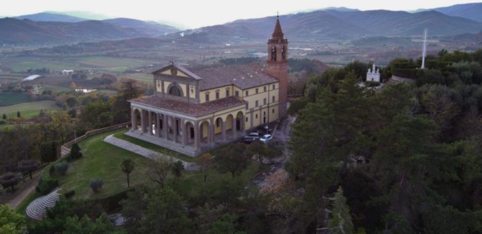 Canoscio santuario