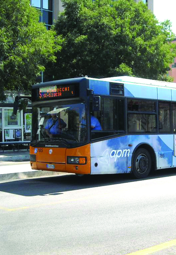 Come arrivare a Seminario Vescovile Papa Giovanni XXIII a Bergamo con Bus o  Treno?