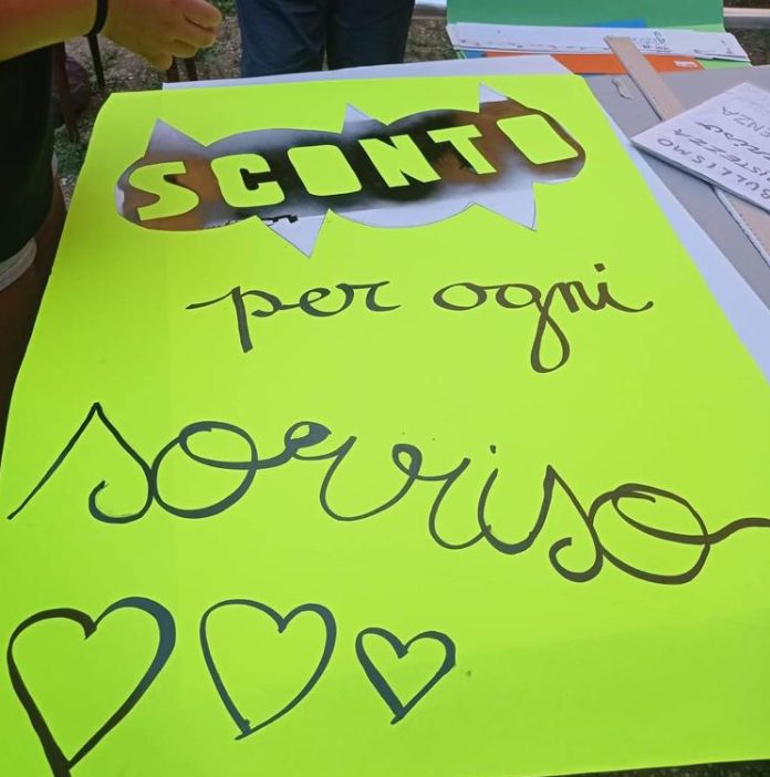 manifesti della gentilezza e del sorriso